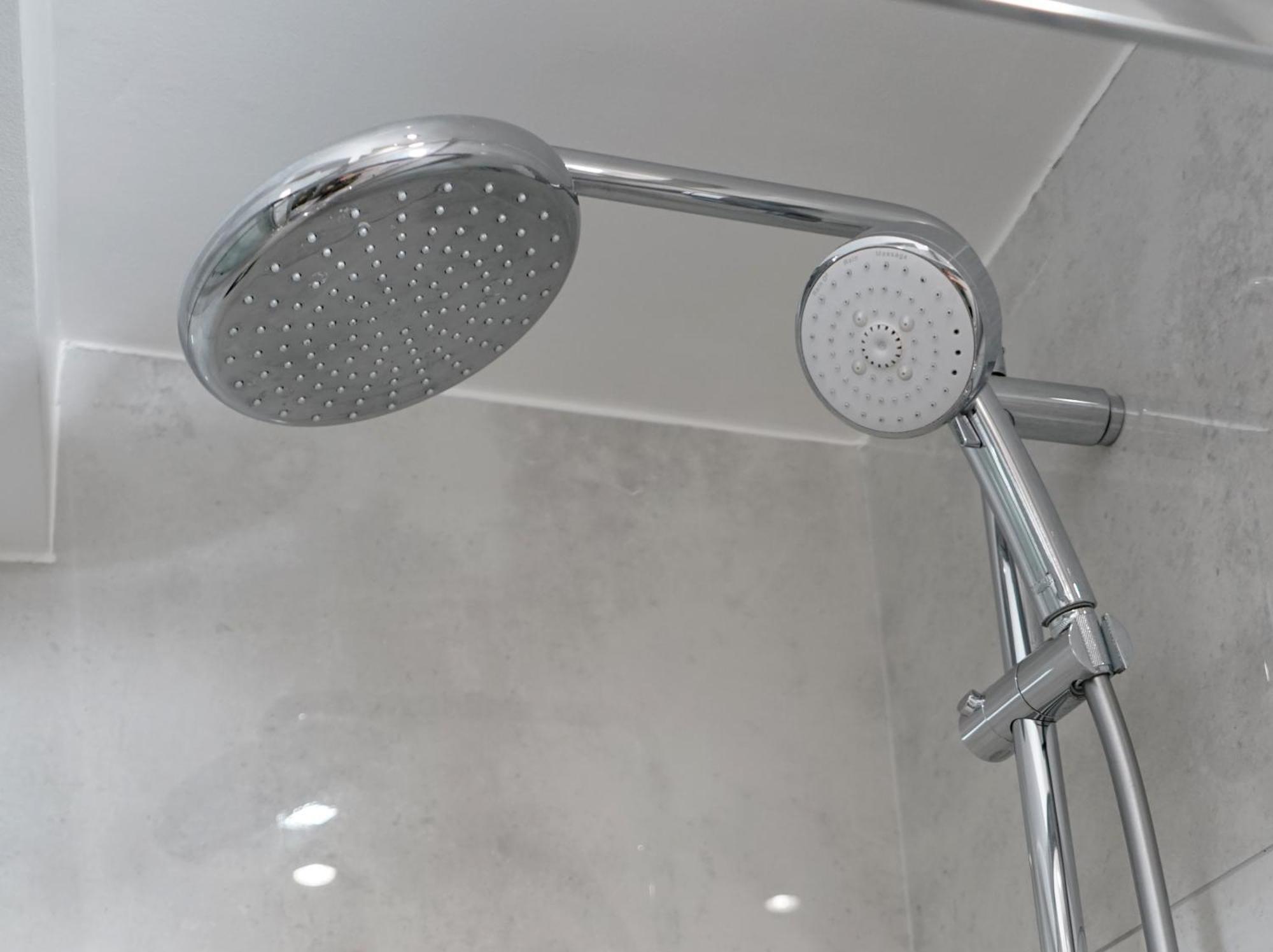 Luxury London House Sleeps 13, 2 Minutes To Metro Vila Exterior foto