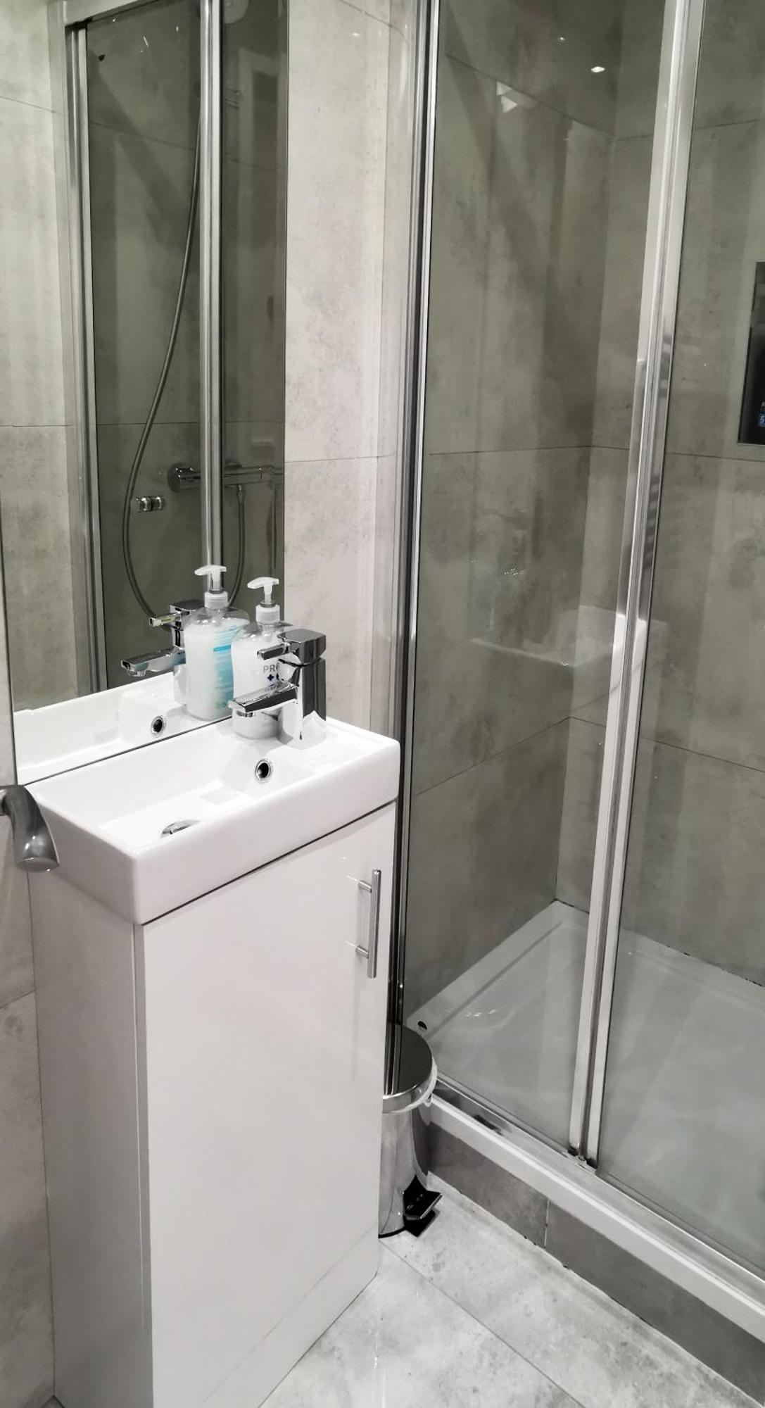 Luxury London House Sleeps 13, 2 Minutes To Metro Vila Exterior foto